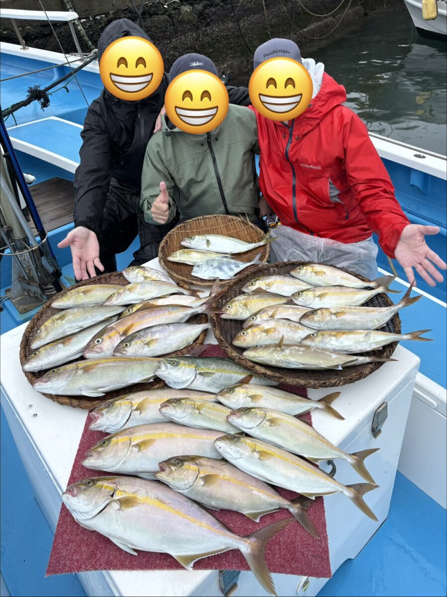 釣果速報  SLJは好調キープ①